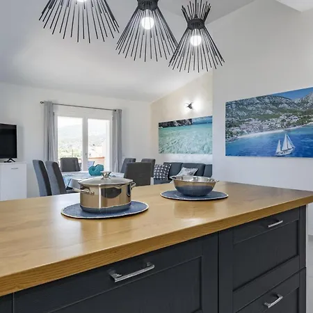 Vista Golfo Apartment *