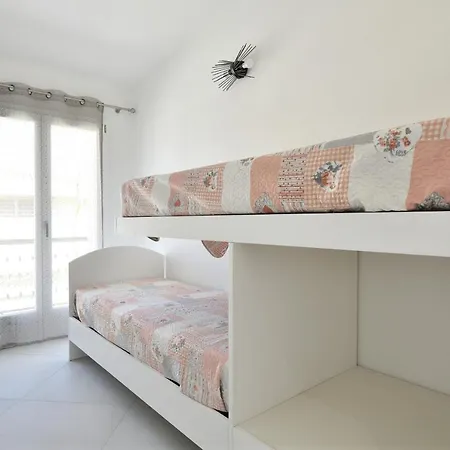 Vista Golfo Apartment *